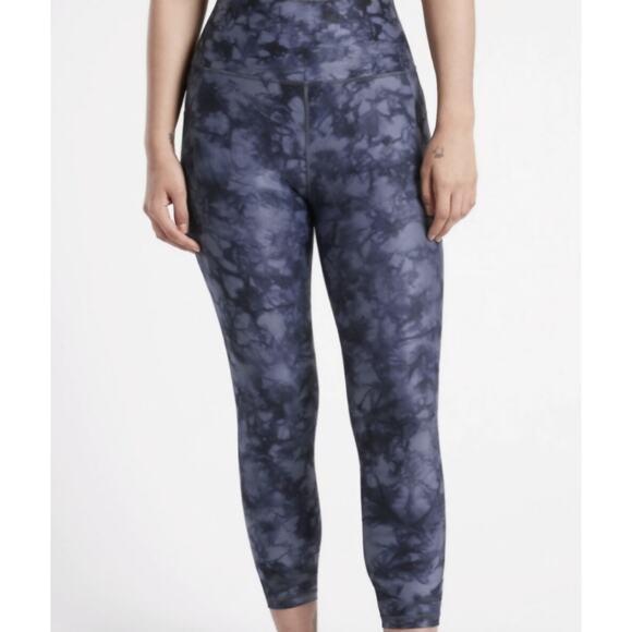 Athleta Salutation Stash Pocket Printed Tight - Picture 1 of 7